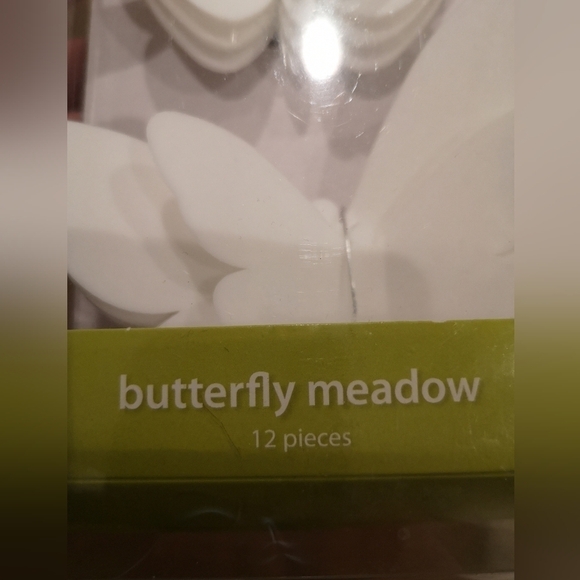 Wall pop's 3D butterflies. Room decor, wall art, butterfly - Picture 5 of 5